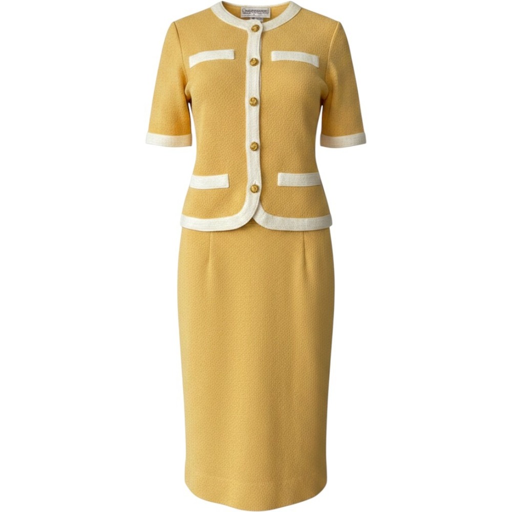 Castleberry Skirt Suit Set Women 6 Yellow Vintage Knit Contrast Trim Mod Classy